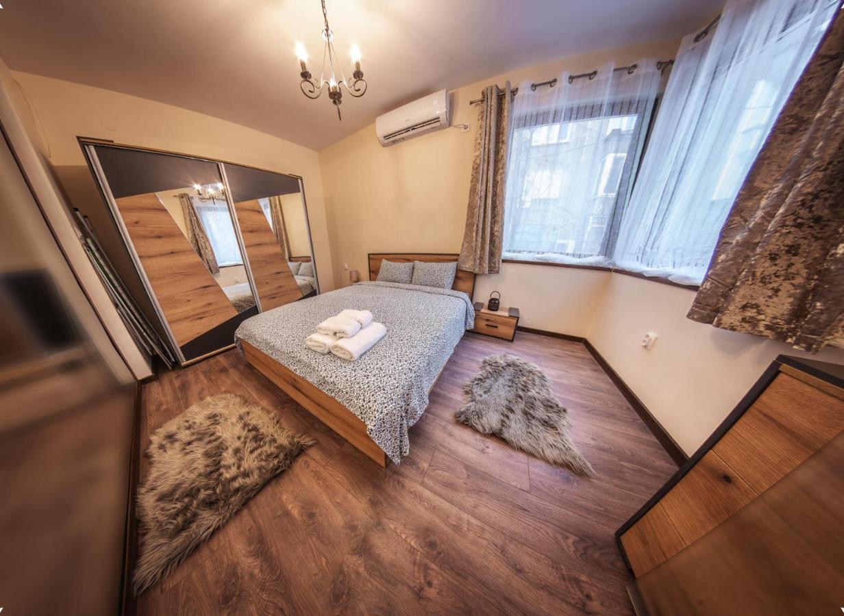 Design 1Bdr Apartment In Top Center - Free Parking София Экстерьер фото